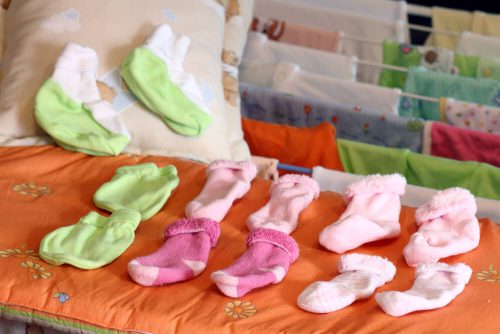 شستن لباس نوزاد جدا از بقیه لباس‌ها
