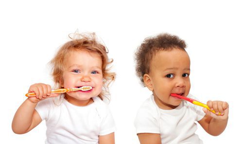 چگونه از دندان های نوزاد خود محافظت کنیم؟